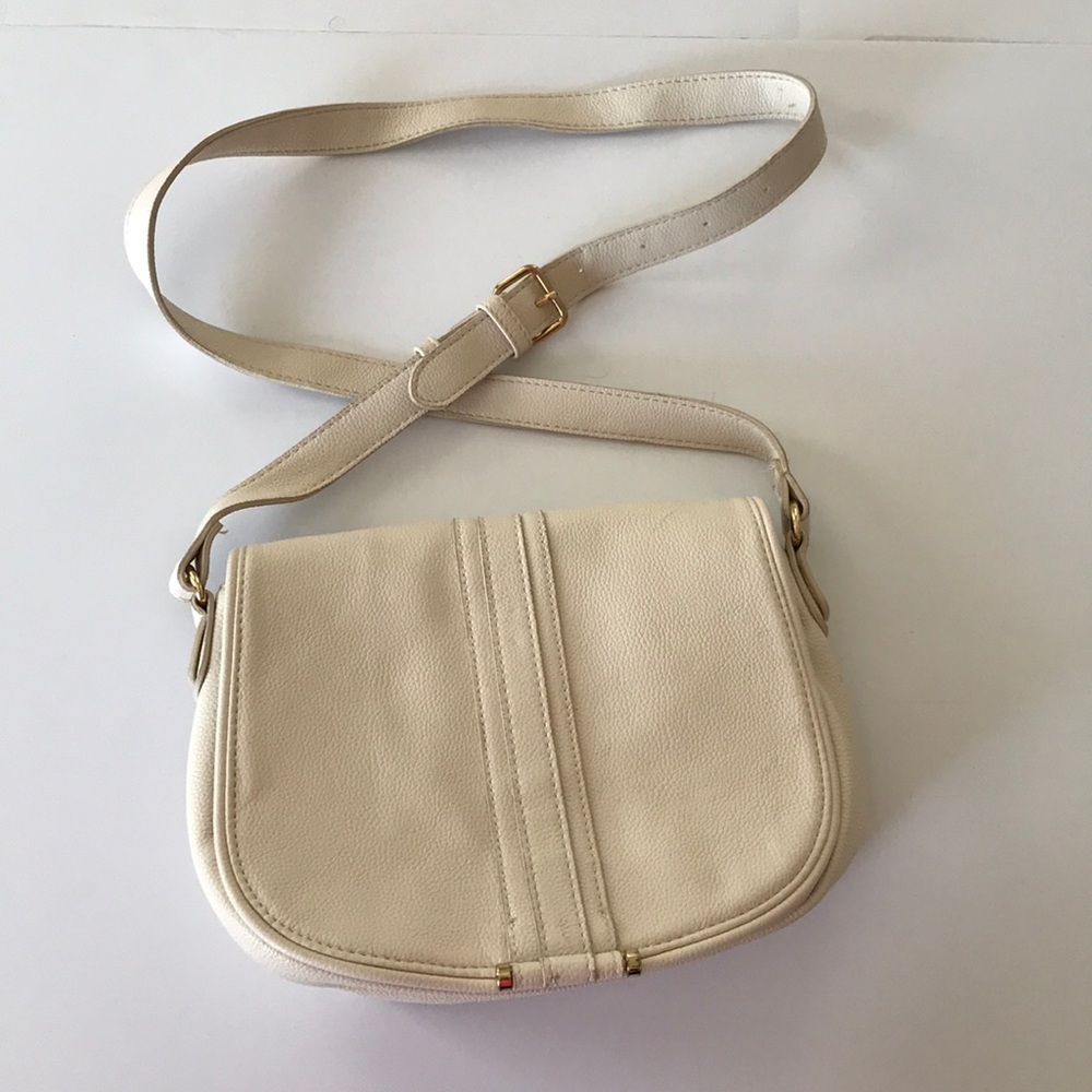F21 cream crossbody bag